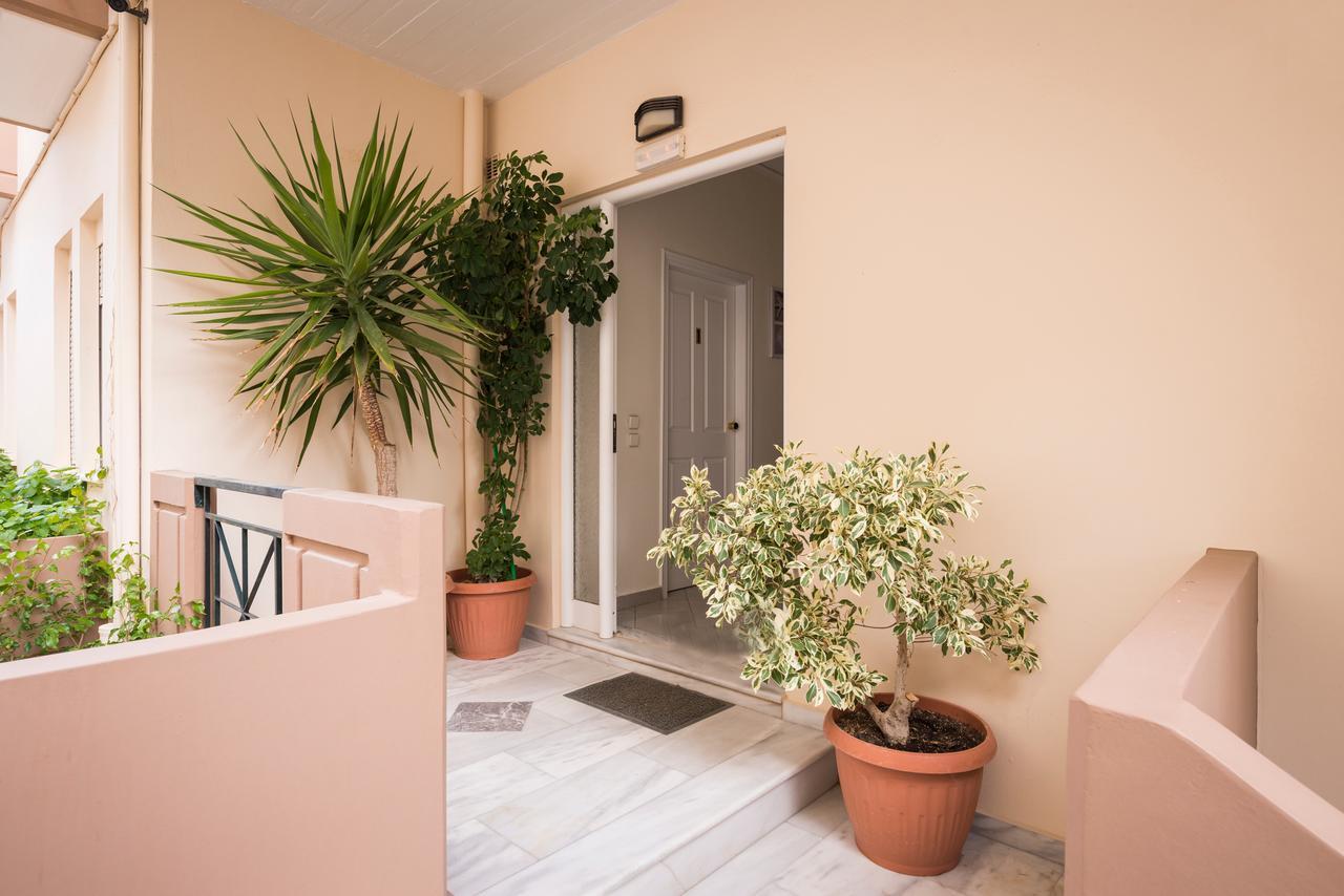 Athina Studio Platanias  Luaran gambar