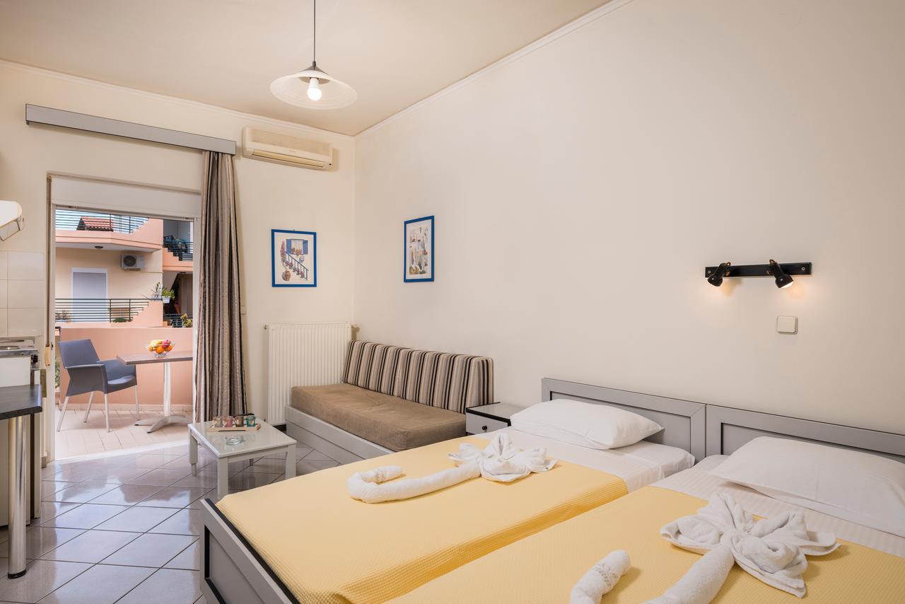 Athina Studio Platanias  Luaran gambar